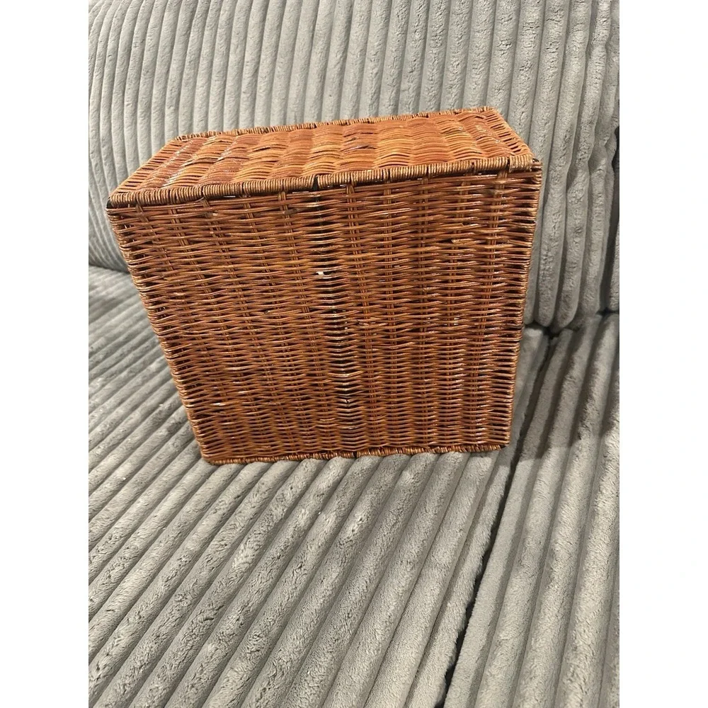 The Unbranded Brand vintage wicker